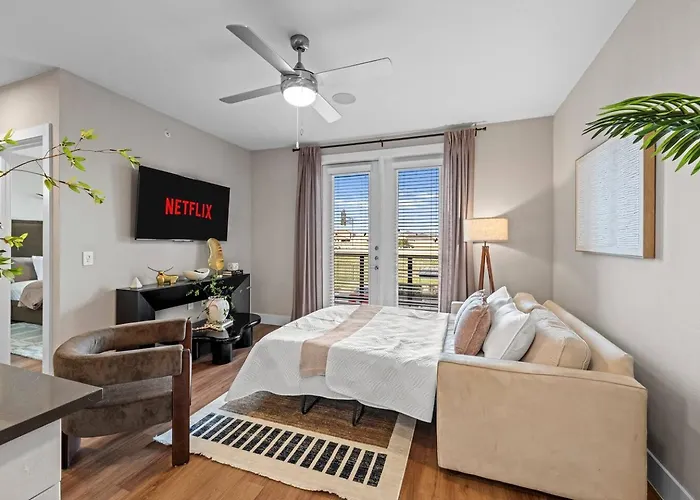 Luxury 1br King Bed In North Worth - Pool, Gym, Parking & Pet Friendly - Stockyards & World Cup * Fort Worth