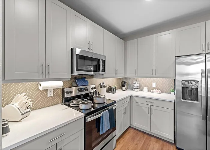 Apartment Luxury 1br King Bed In North Worth - Pool, Gym, Parking & Pet Friendly - Stockyards & World Cup