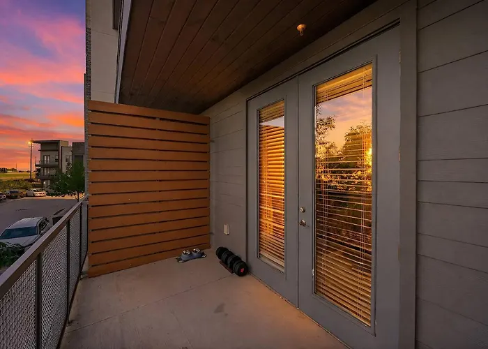 Apartment Luxury 1br King Bed In North Worth - Pool, Gym, Parking & Pet Friendly - Stockyards & World Cup